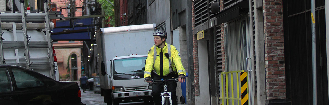 https://palamerican.com/wp-content/uploads/2016/12/paladin-security-mobile-patrol0usa.jpg