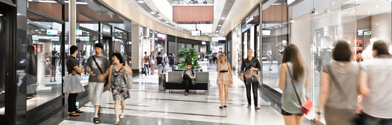 https://palamerican.com/wp-content/uploads/2016/12/paladin-security-shopping-mall.jpg